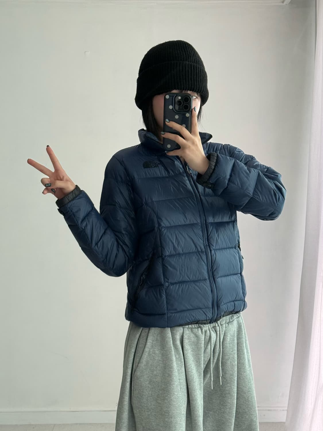 노스페이스 네이비 경량패딩 상품이미지3