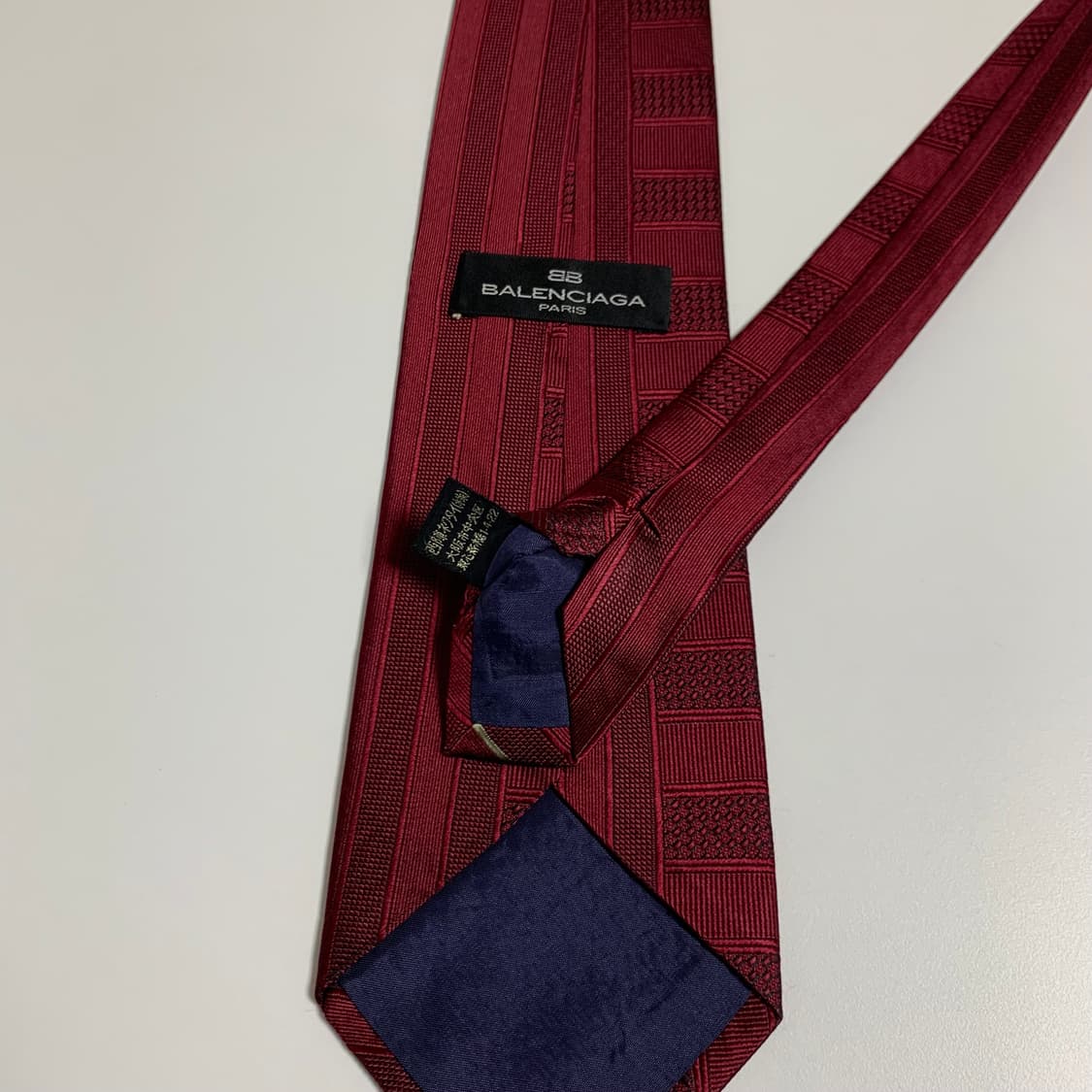 발렌시아가(BALENCIAGA) 결혼식룩 명품넥타이 100실크 A+등급 상품이미지7