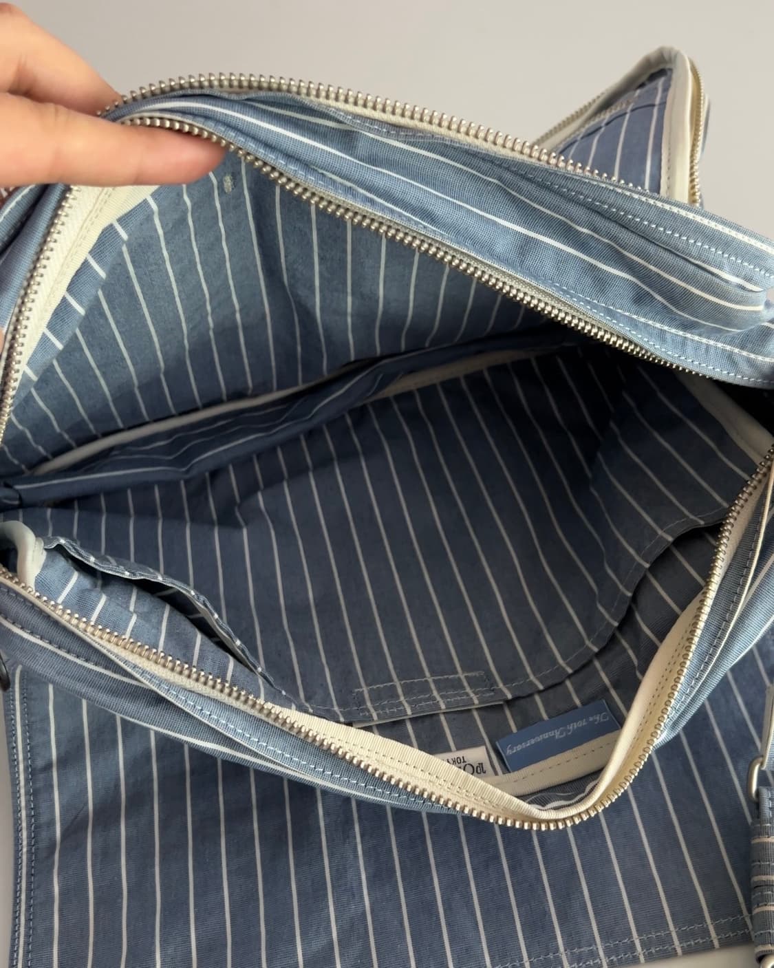 요시다 포터 70주년 기념 스트라이프 숄더백 상품이미지7