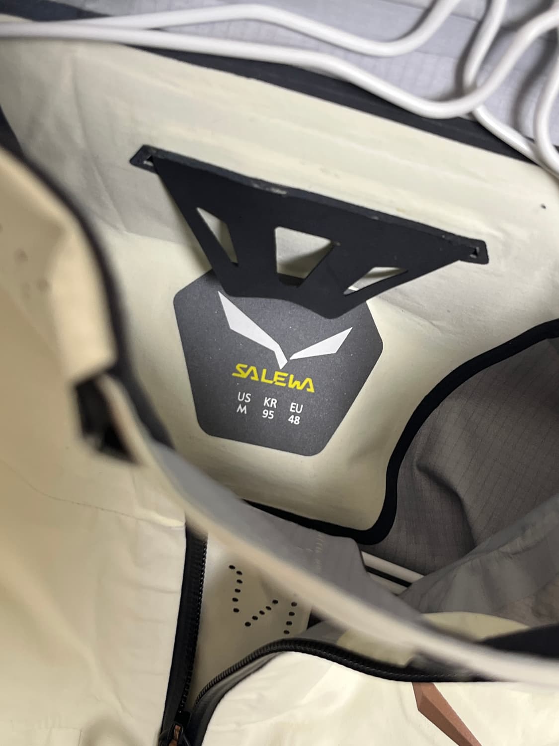 살레와 고어텍스 바람막이 자켓 스키복 상품이미지6