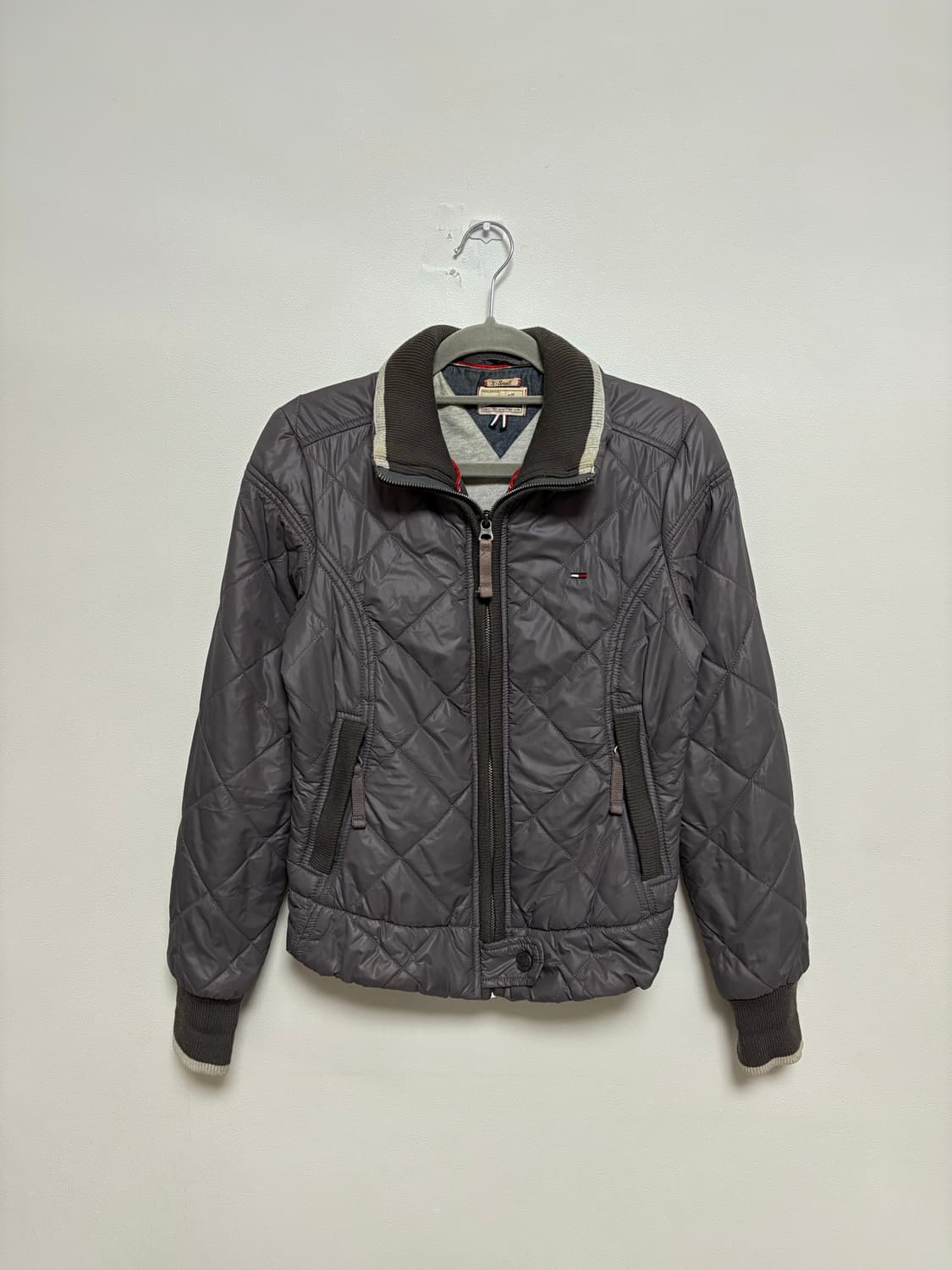 타미힐피거 경량패딩 상품이미지2