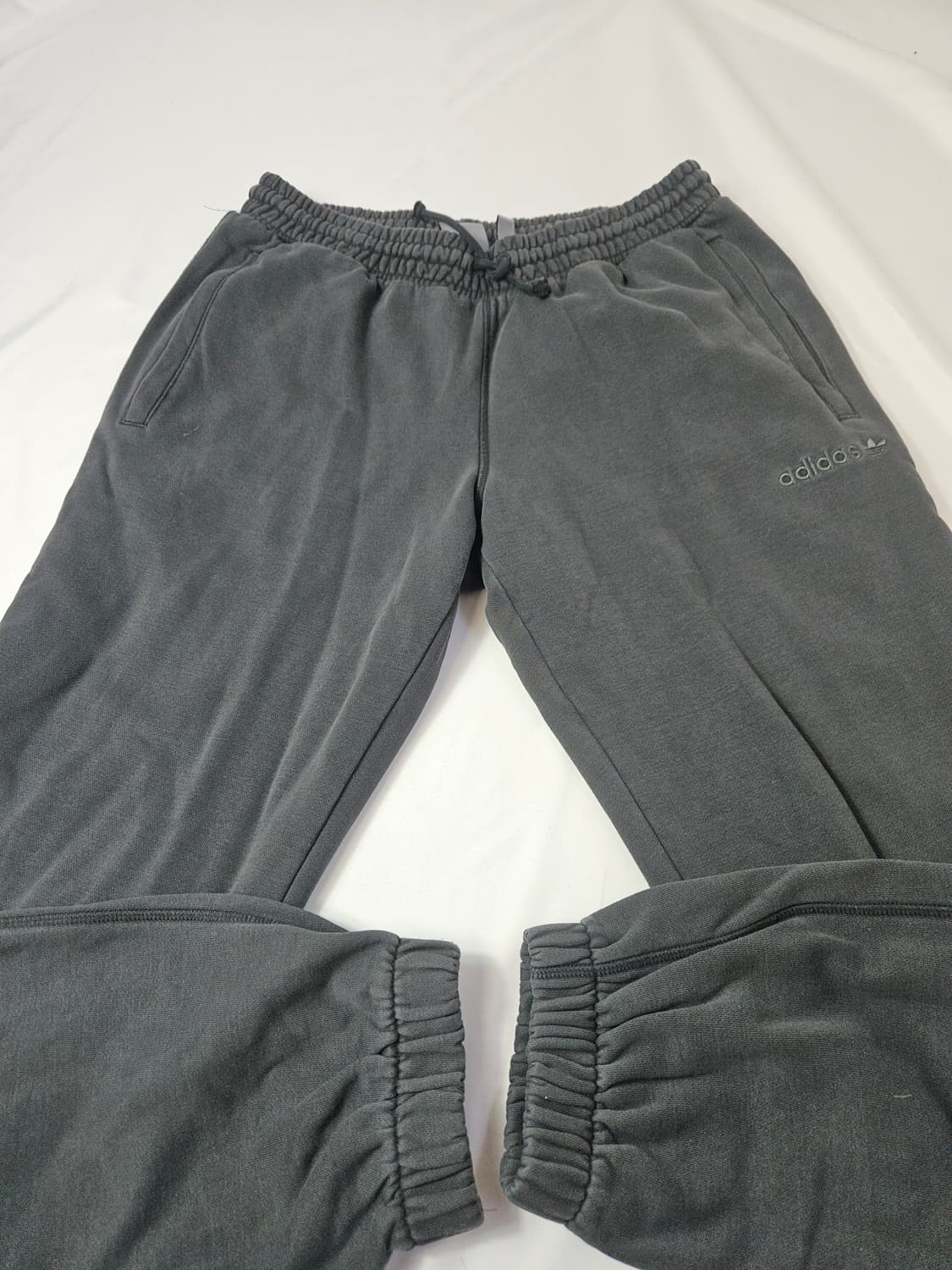 아디다스 오리지널 가먼트다잉 워싱 조거팬츠 트레이닝 2XL (XXL) 상품이미지4