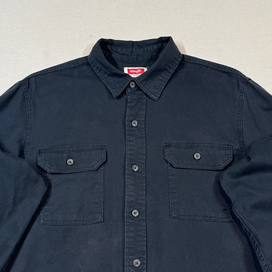 L) Wrangler 랭글러 투포켓 워크웨어 코튼 셔츠 블랙 상품이미지4