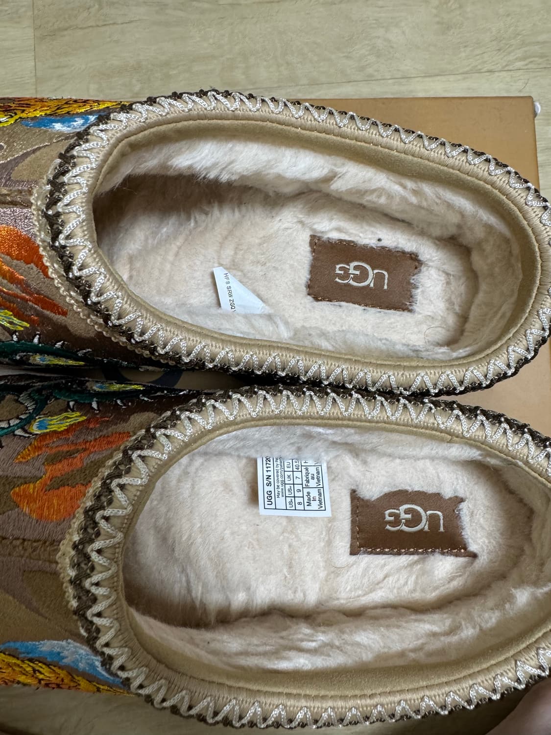 [260] 어그 x 팔라스 타스만 슬리퍼 체스트넛 카모 상품이미지6