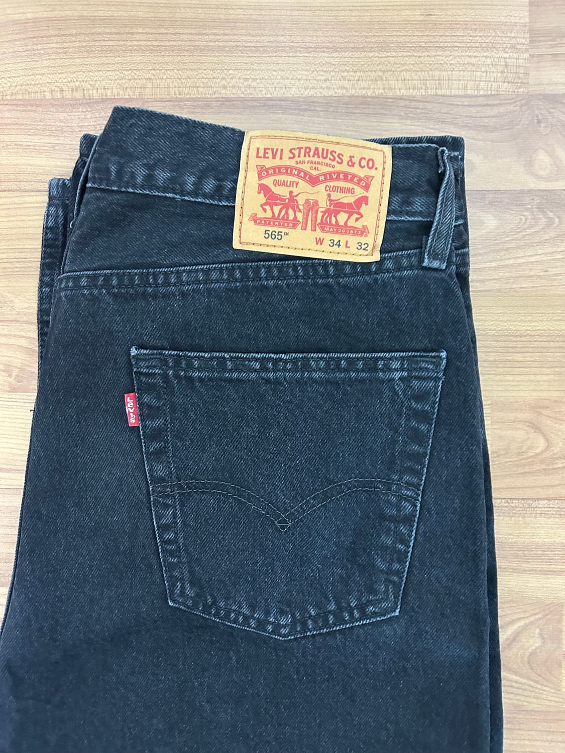 리바이스 565 블랙 34 상품이미지1