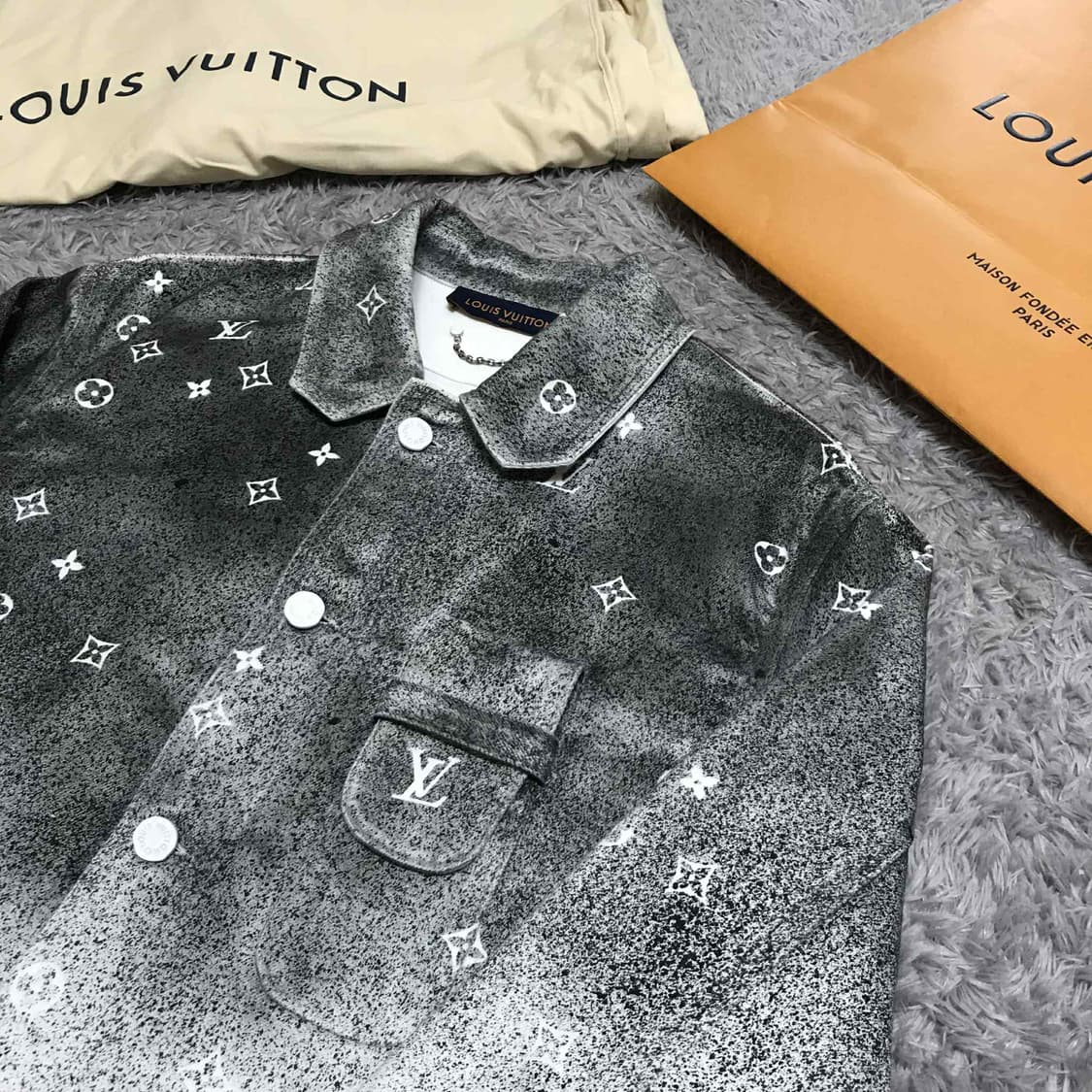 {클로젯}[M][풀구성]루이비통 워크웨어 데님 자켓 상품이미지2