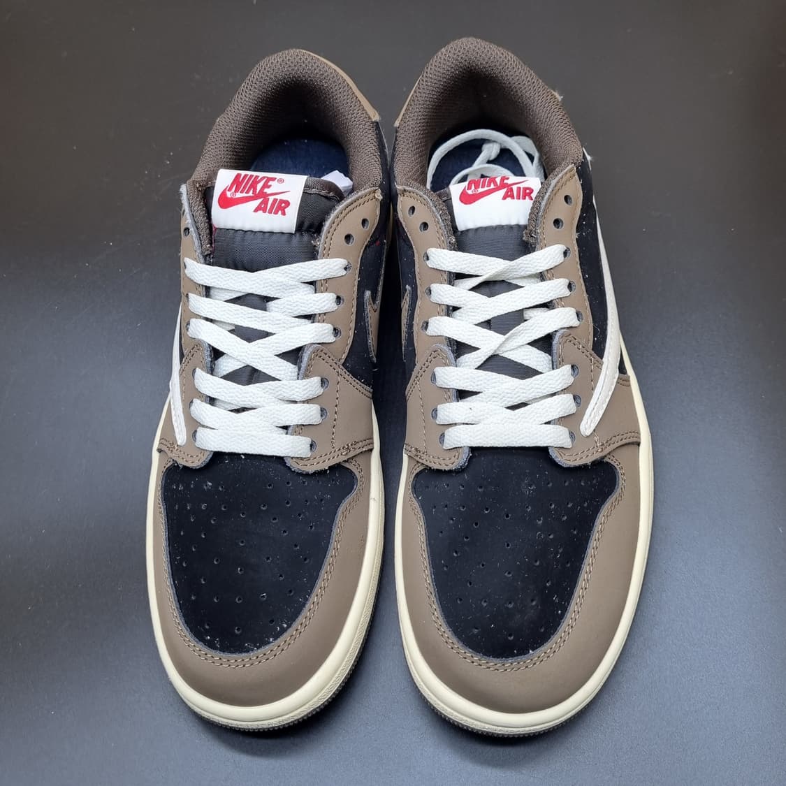 나이키 조던1 트래비 남성운동화260  상품이미지2