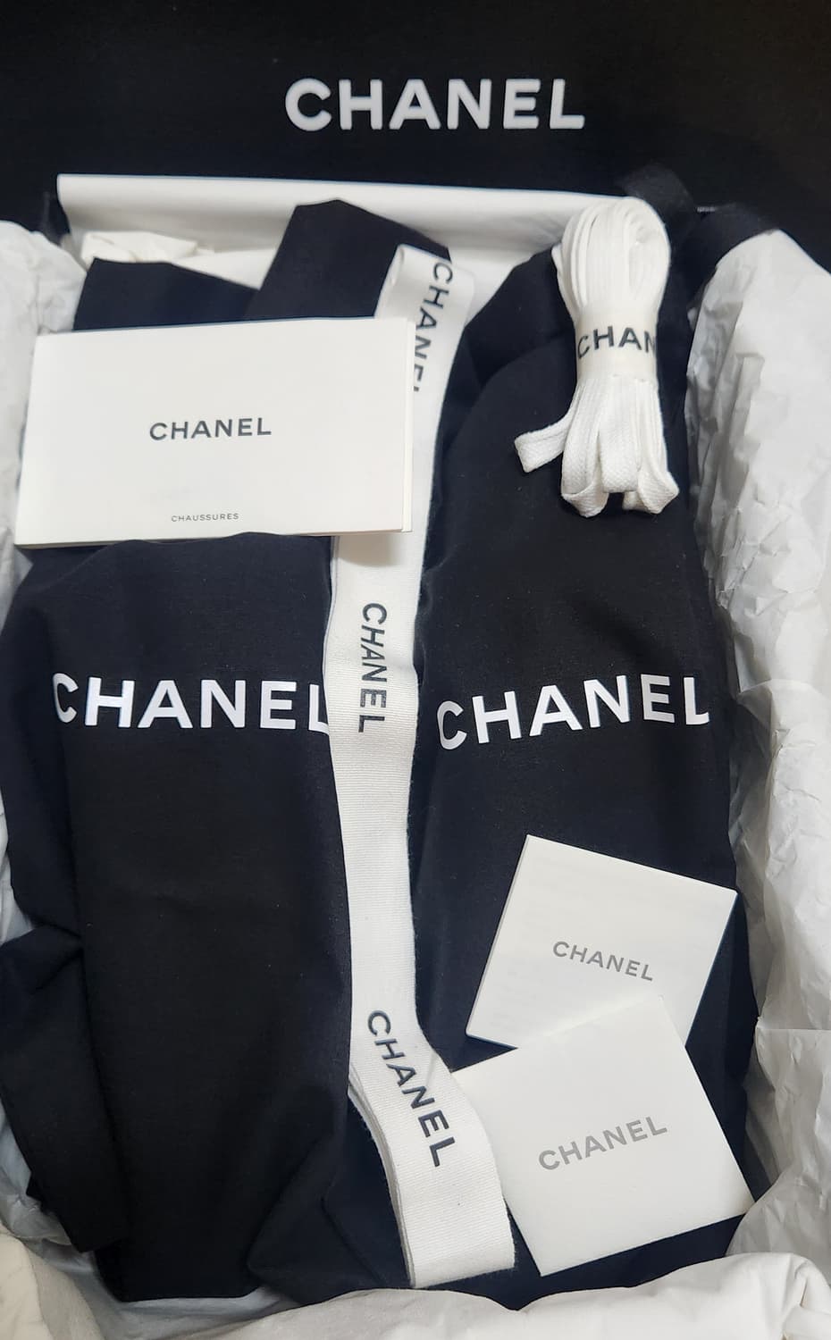 [정품]샤넬 스니커즈 운동화 CC로고 크루즈 테니스 38 새상품급 한정판 상품이미지8