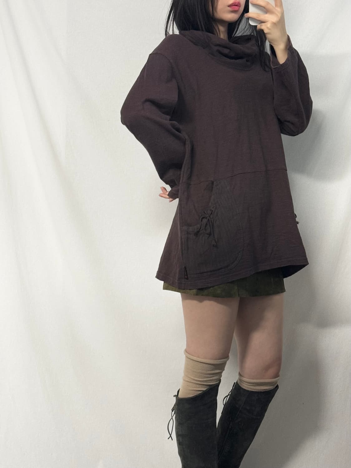 스트링 포켓 와이드 폴라넥 탑 상품이미지2