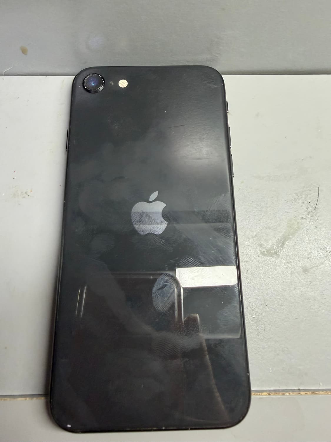 APPLE) 아이폰 SE2 (2020) 64GB 블랙 상품이미지2