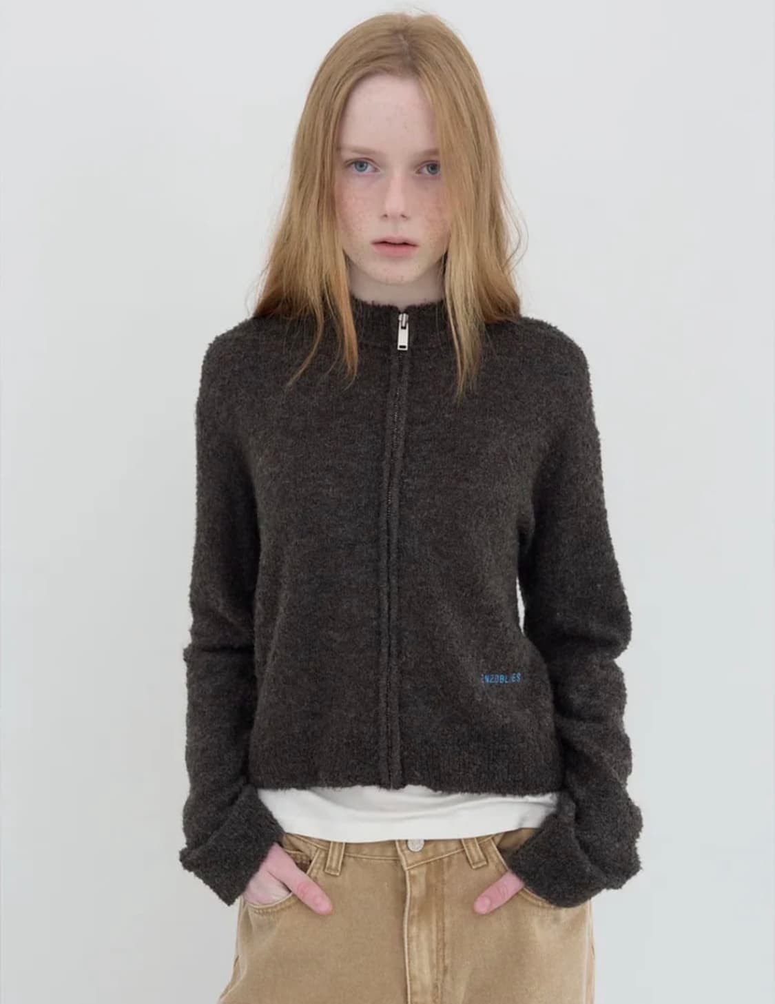 엔조블루스 부클 크롭 니트 집업  상품이미지1