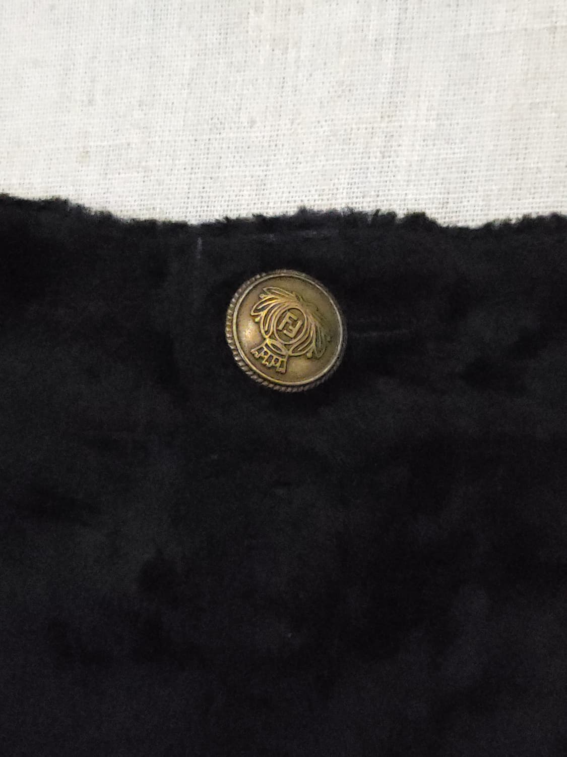 FENDI 블랙 벨벳 미니스커트 m 상품이미지2