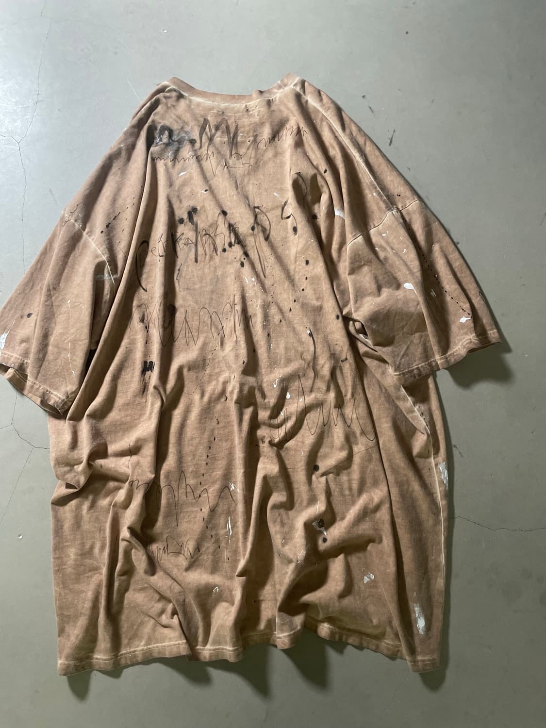 KZ ATELIER Hand Artwork Oversized T 상품이미지4