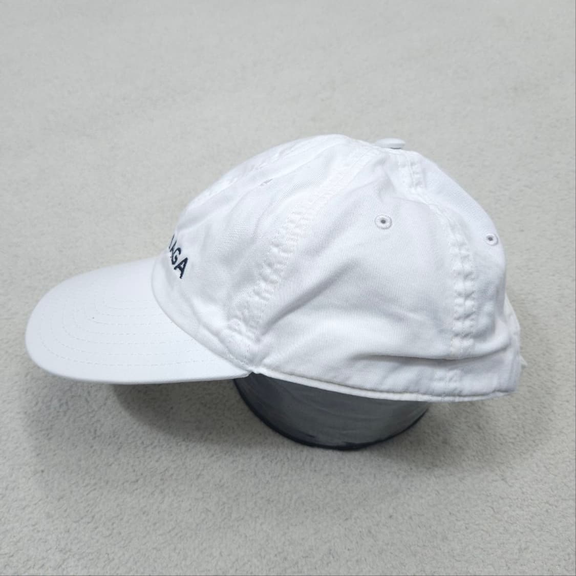 발렌시아가 볼캡 화이트 상품이미지4