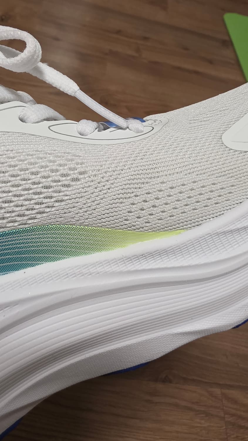 스케쳐스 26ss 여성 맥스런 화이트 상품이미지5