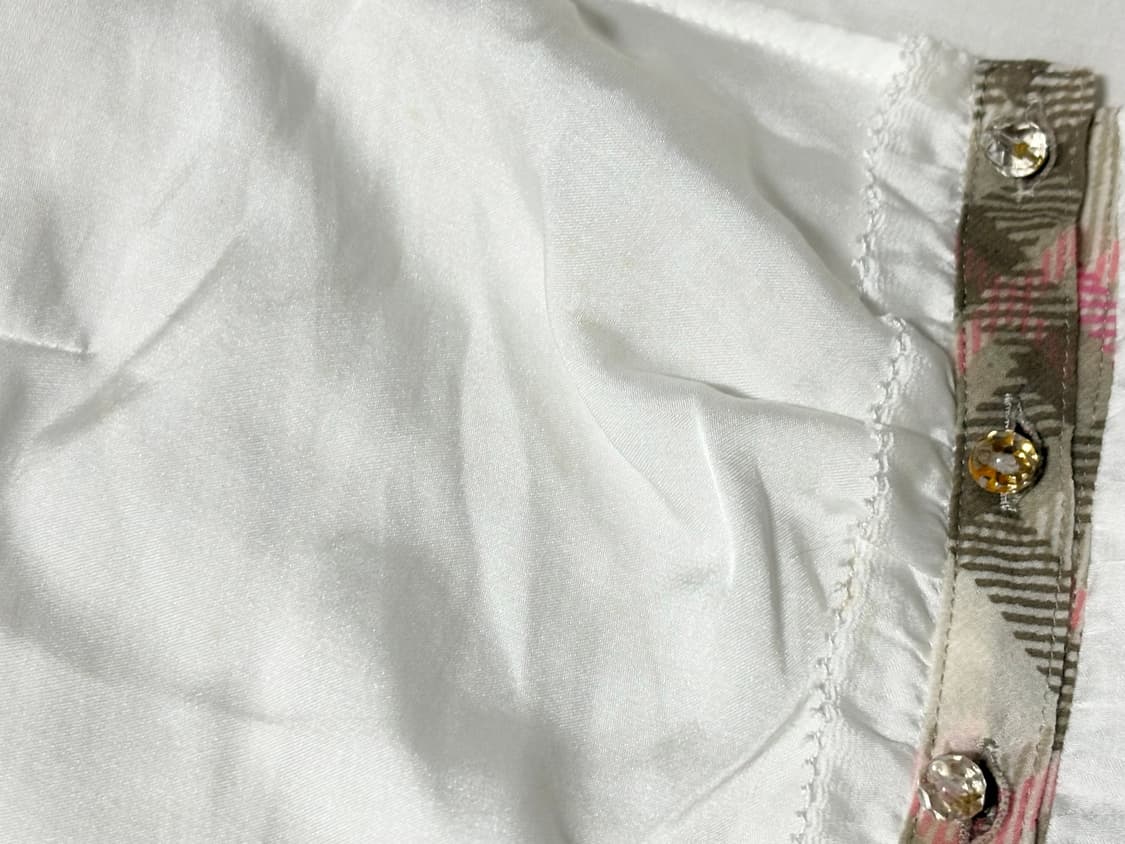 버버리 블루라벨 딸기초코 나시 슬리브리스 상품이미지3