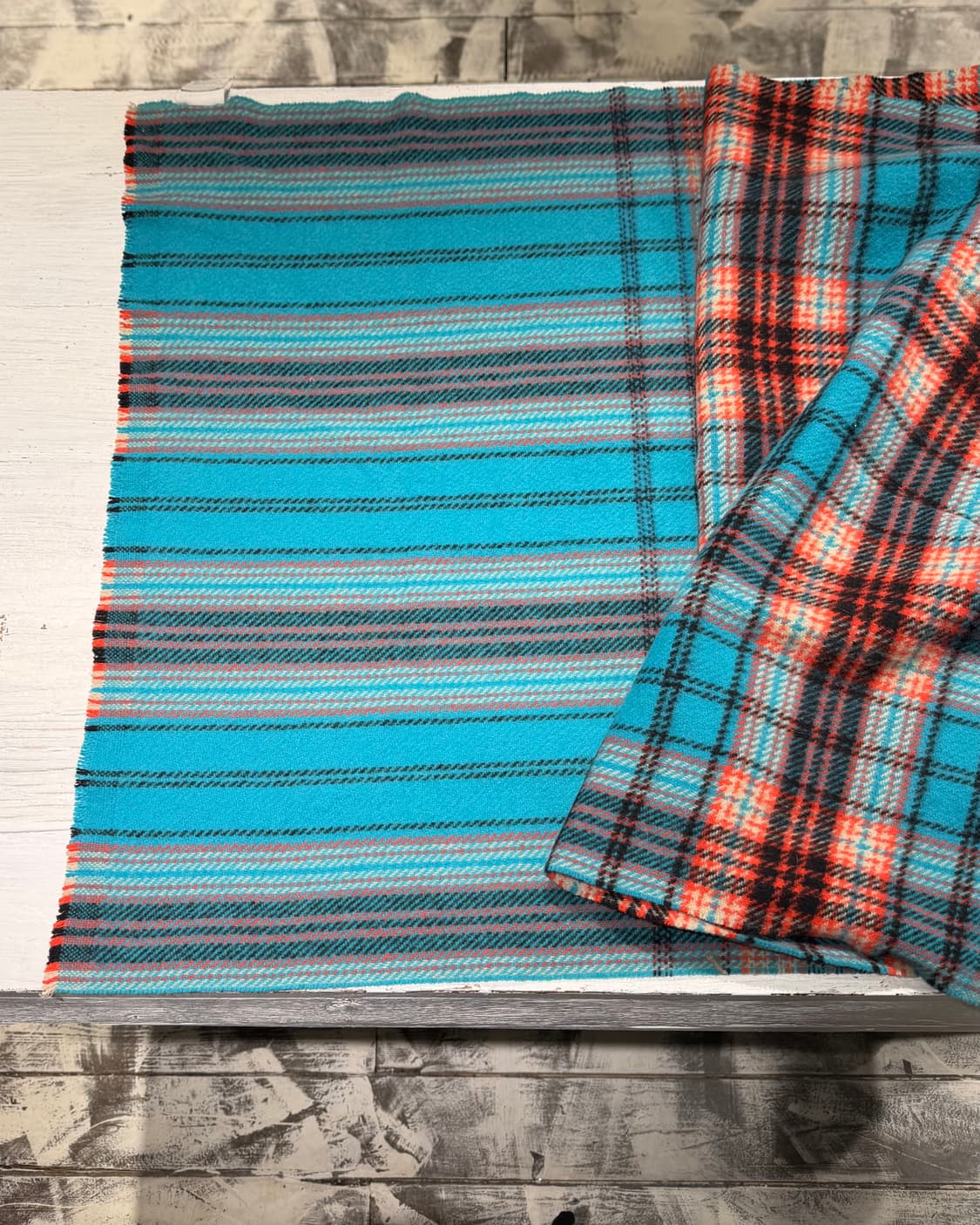 아크네 스튜디오 블루 오렌지 타탄체크 울 머플러 상품이미지5