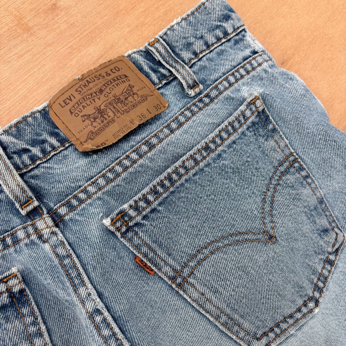 Levi’s 550 Light Wash Denim Jeans  리바이스 상품이미지4