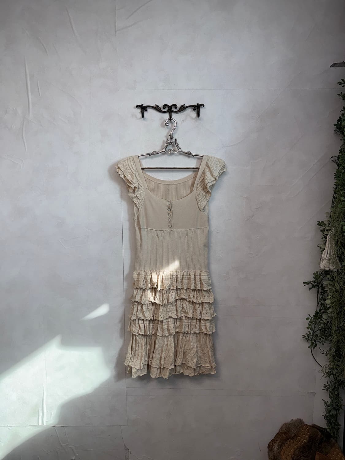 Beige bohemian punching ruffle knit ops 상품이미지3