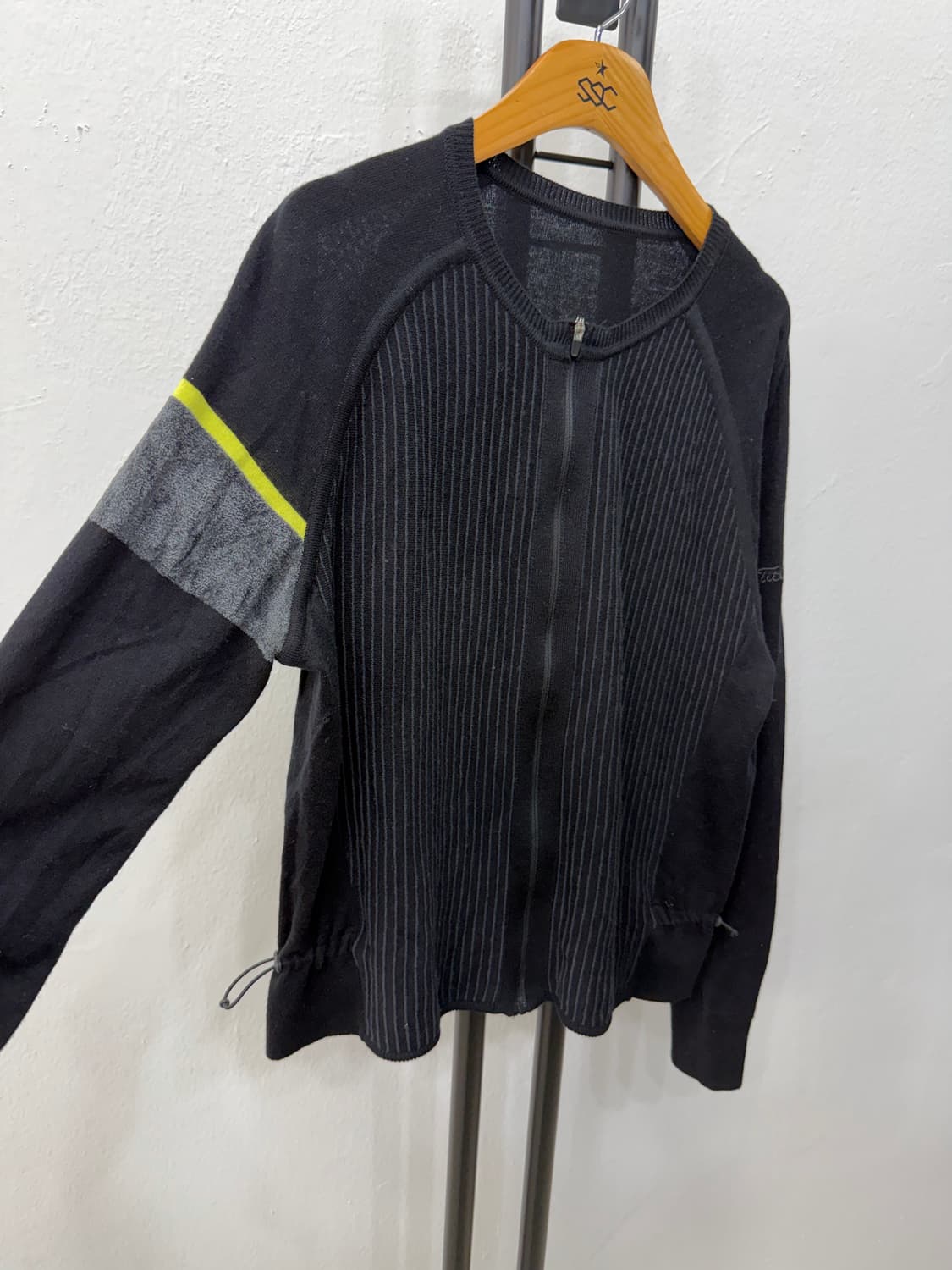 정품) 타이틀리스트 22ss 여성 니트집업 M 상품이미지2