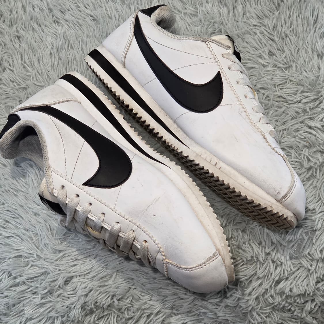 1q-19:나이키 클래식 코르테즈 화이트 블랙 (260mm) 상품이미지6