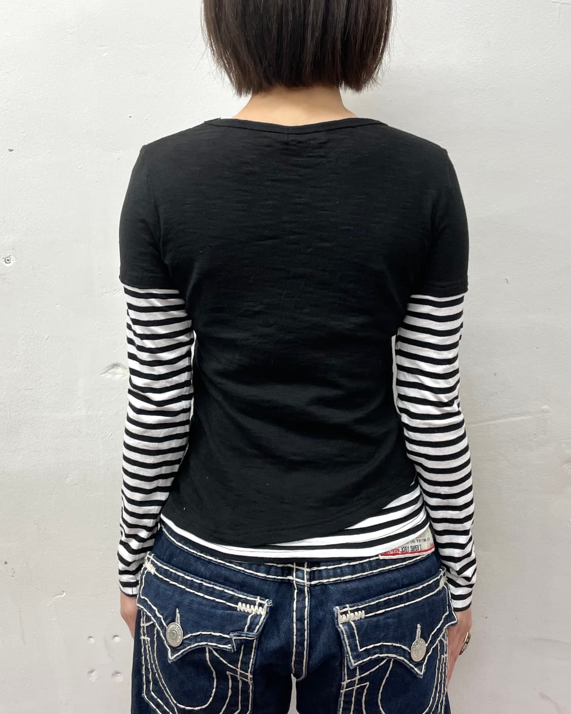 Layered Stripe Skull Strap Long Sleeve 상품이미지3