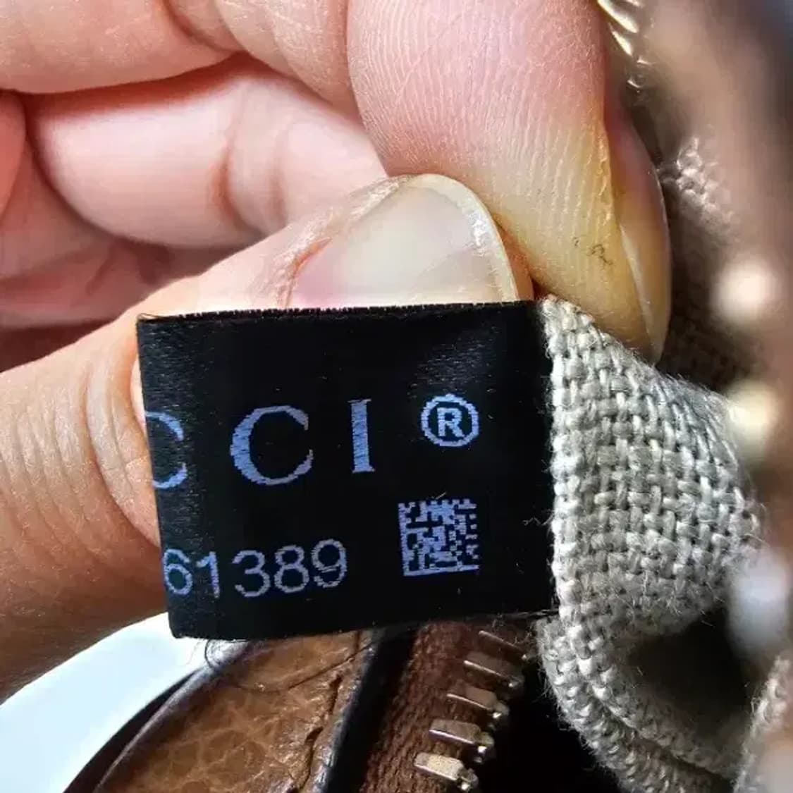 구찌 GG 패턴 브라운 크로스백 상품이미지10