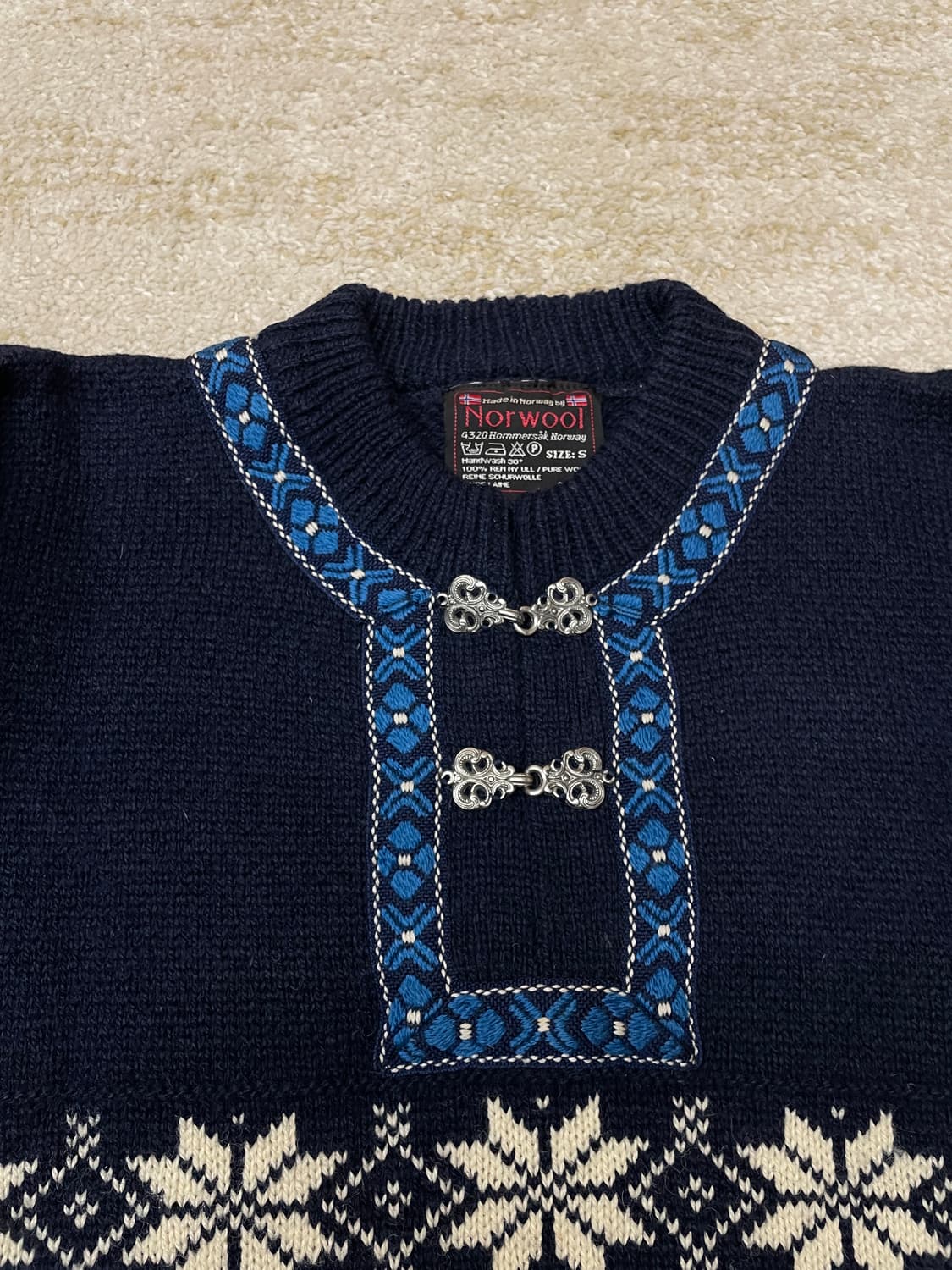 [S] 노르웨이 노르딕 울 메탈 후크 니트 100% Pure Wool 상품이미지2