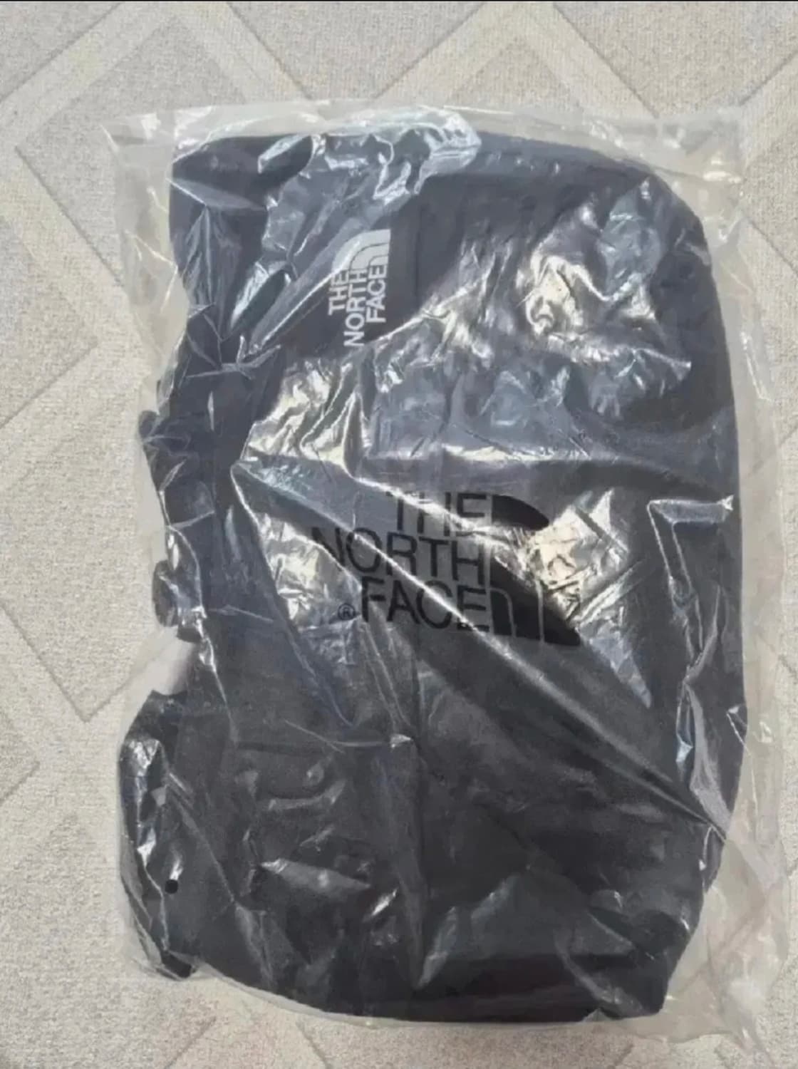 노스페이스  크로스백 L 미개봉 새상품 상품이미지3