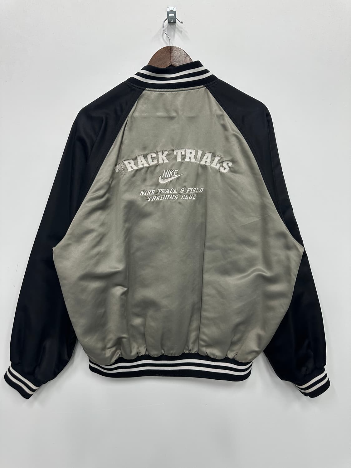 나이키 스타디움 트랙 트레일 올드스쿨 바시티 상품이미지5