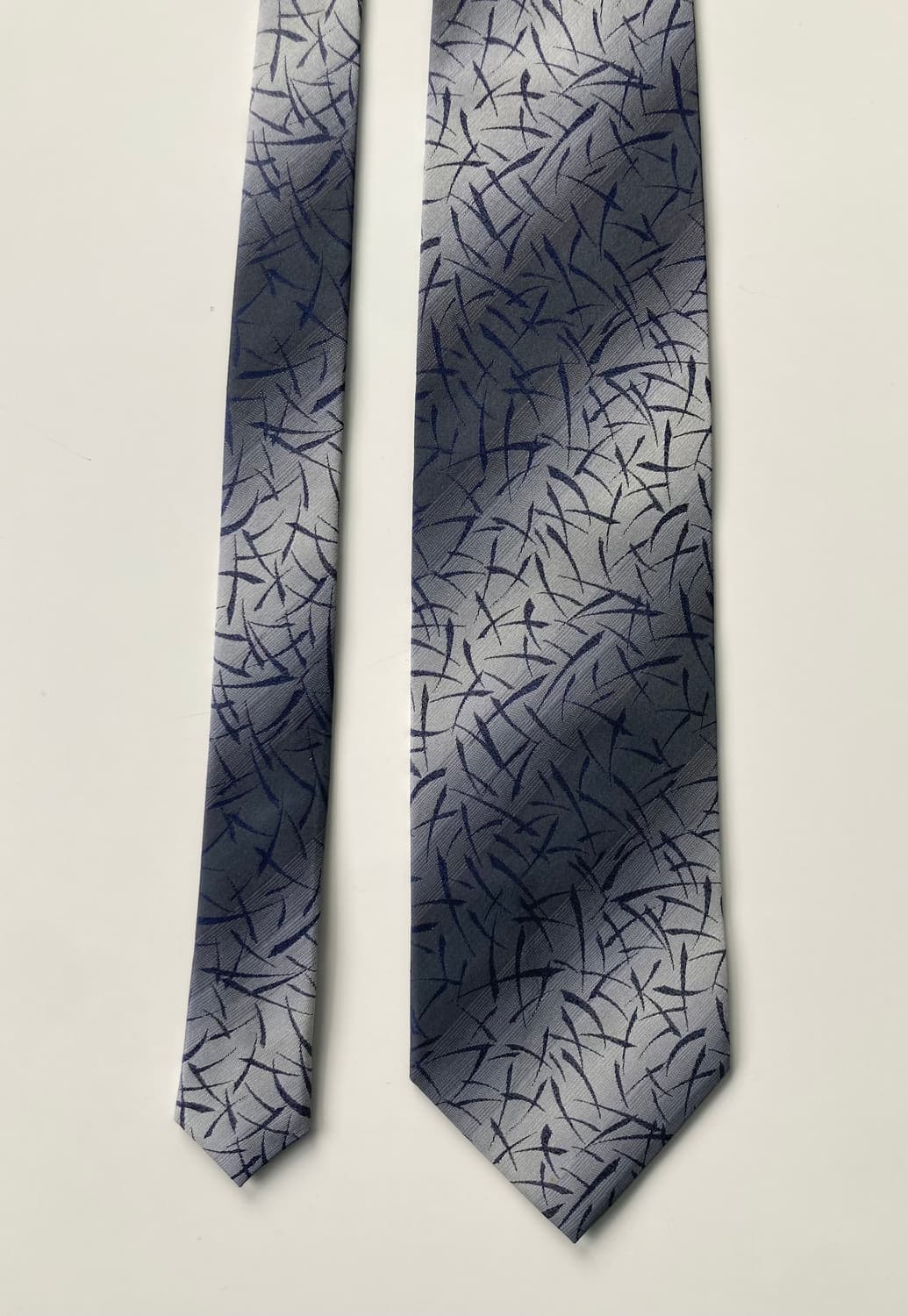 입생로랑 넥타이 상품이미지1