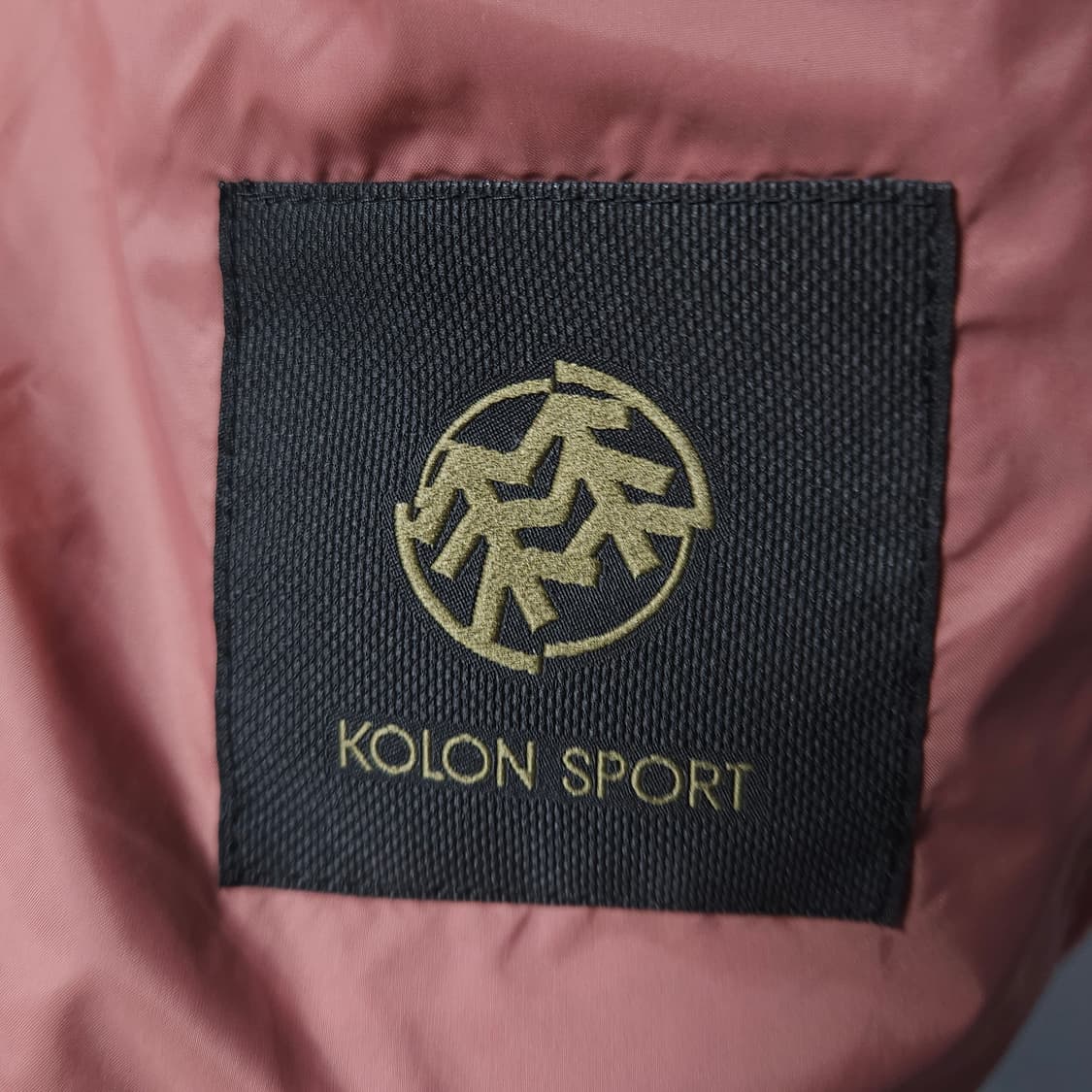 90 ) 코오롱 여성 거위털 구스 경량패딩 상품이미지7