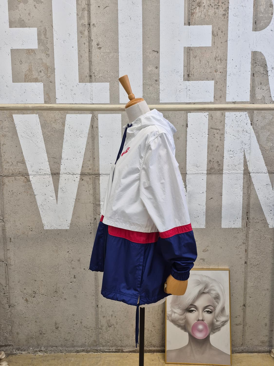 나이키 우븐 여성바람막이 자켓(여성L 상품이미지4