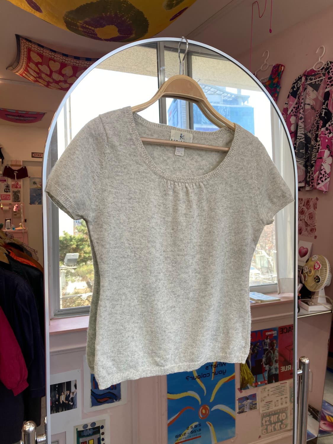 오트밀 라운드 반팔 니트 상품이미지1