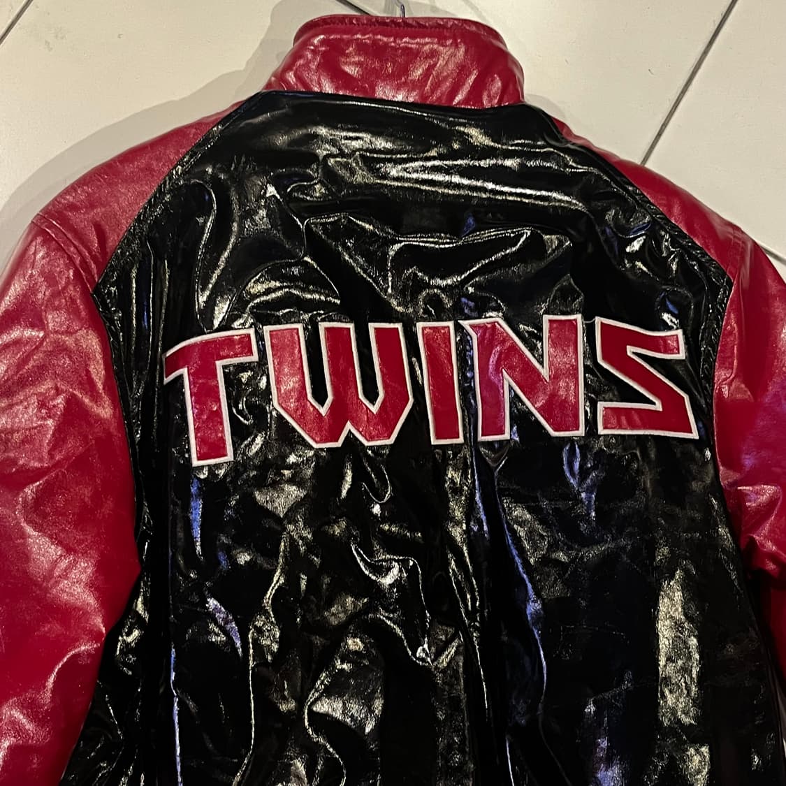 LG트윈스 유광점퍼 95 상품이미지3