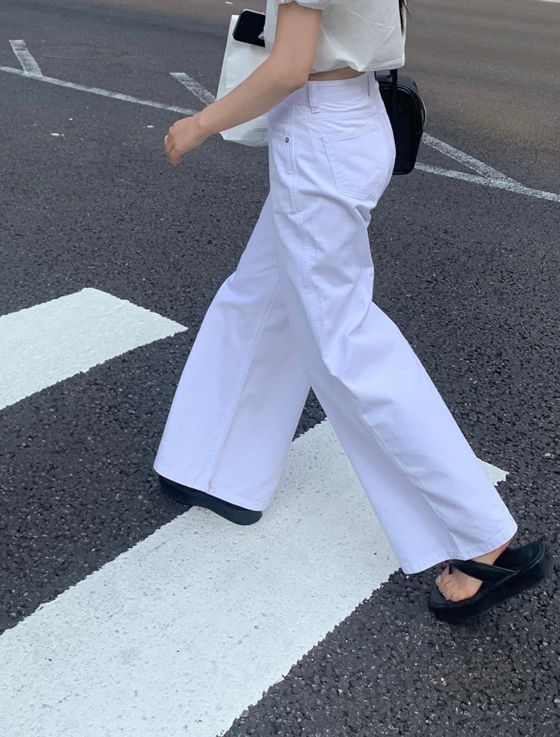 바이무드 에그 와이드 데님 Egg Wide Denim [white] 상품이미지1