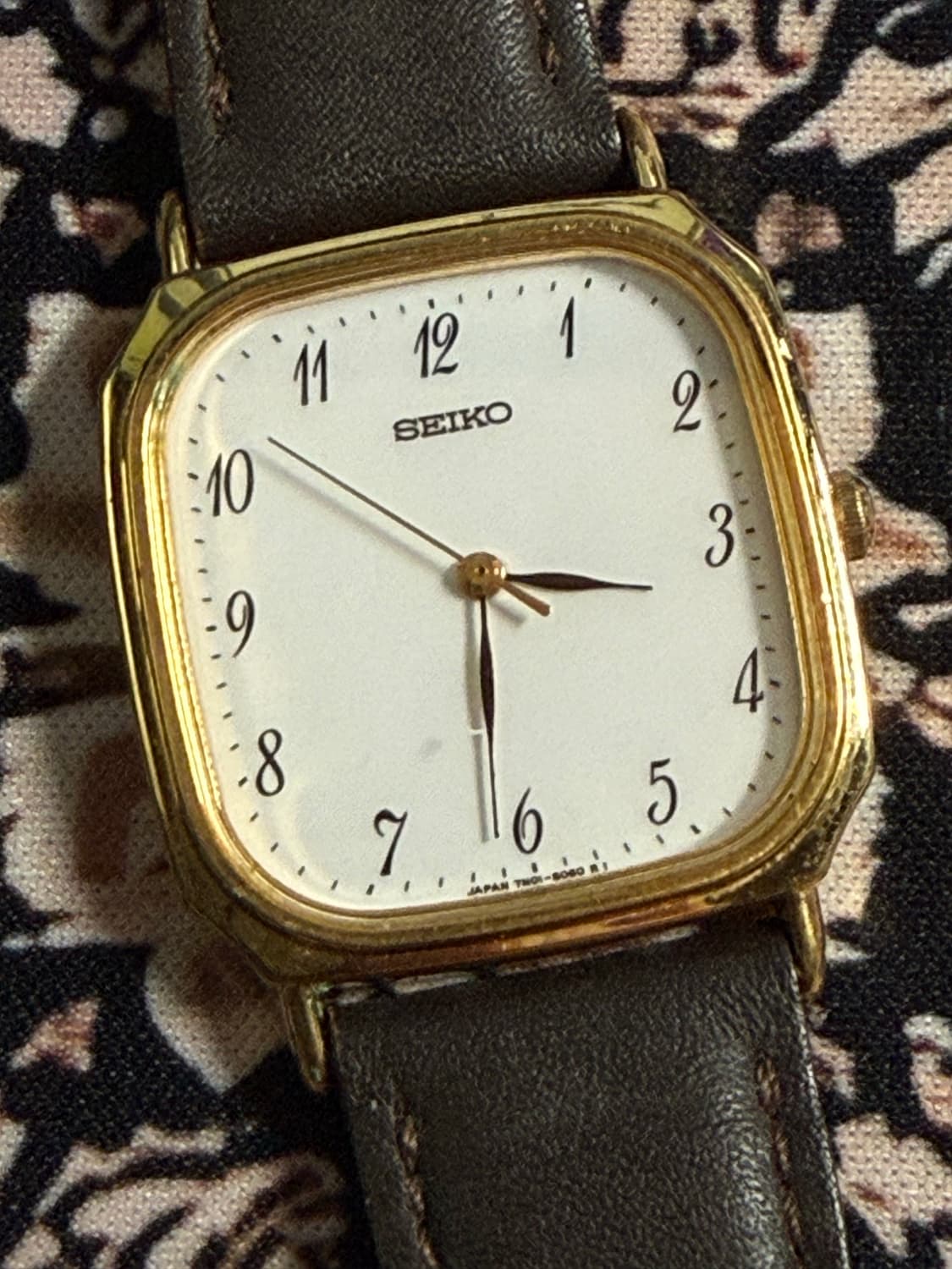 SEIKO 빈티지 쿼츠 시계 상품이미지2