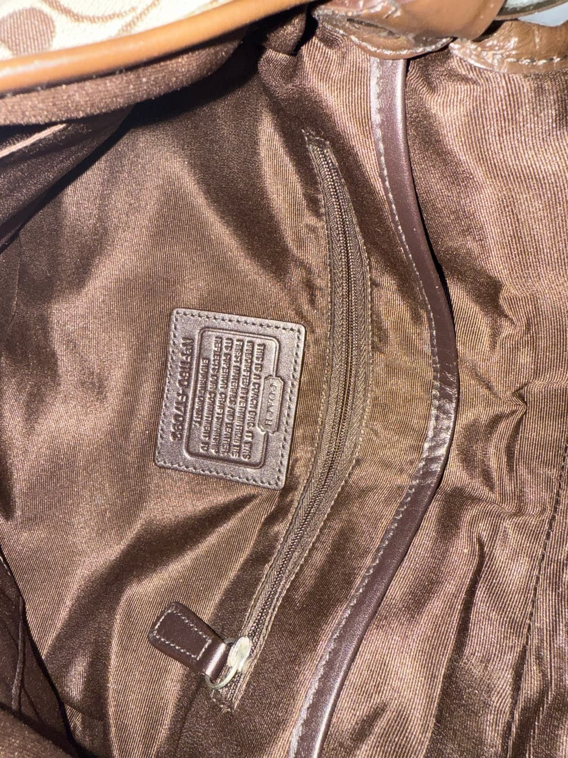 코치 소호 버클 숄더백 상품이미지6