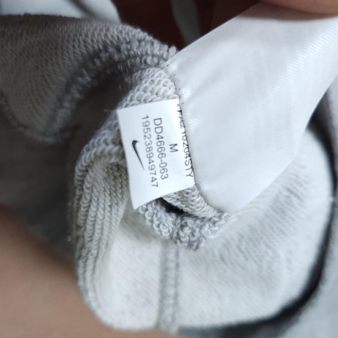 바배) 나이키 에디션 플러스 후드티 상품이미지4