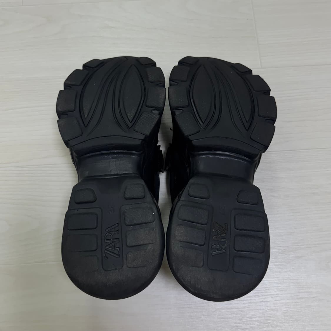자라 트랙 스포츠 로퍼 블랙 37 240 상품이미지6