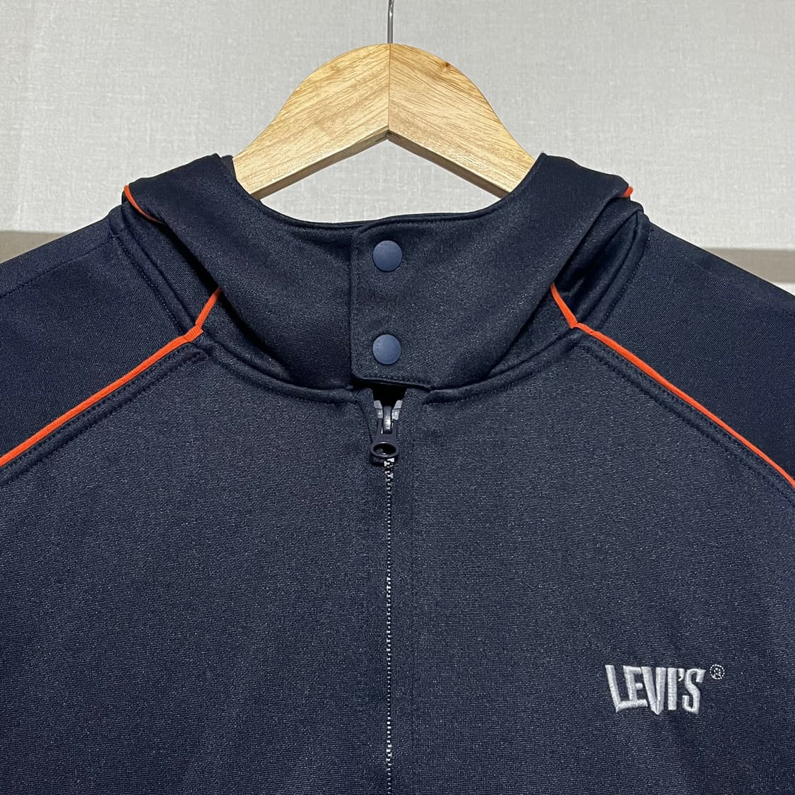 리바이스 트랙 후드 집업 상품이미지4