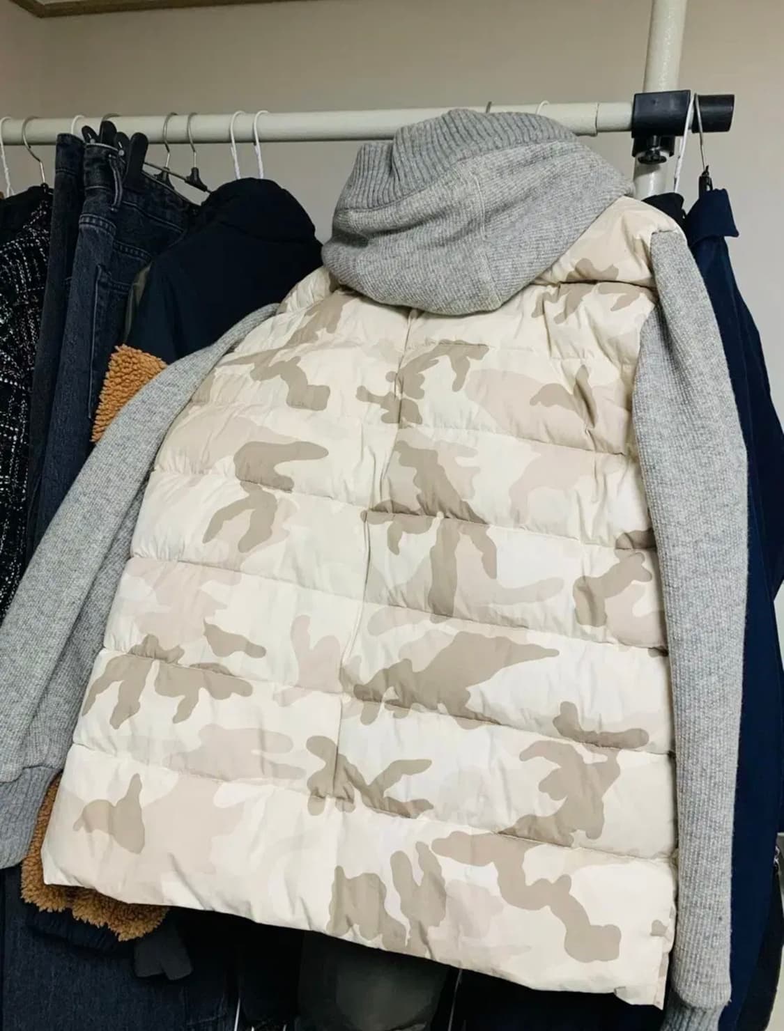 몽클레어 몽클레어패딩 몽클레어니트패딩 몽클레어패딩니트 상품이미지2