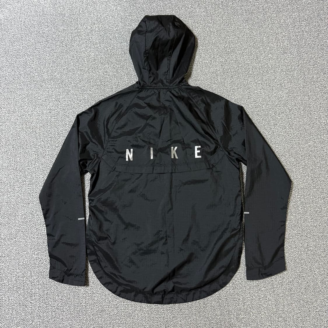 나이키 러닝용 바람막이 여성용 상품이미지3