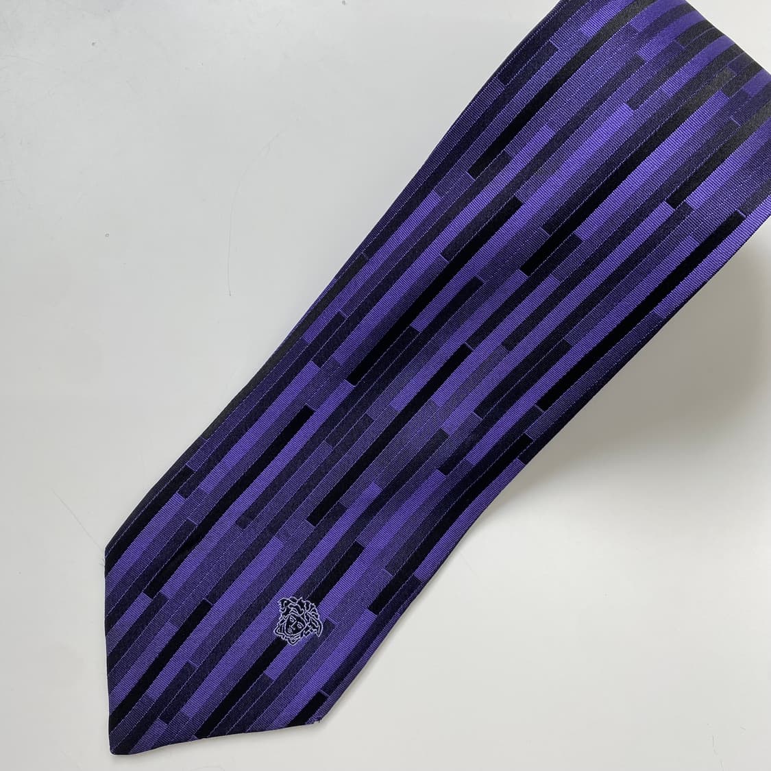 Versace 베르사체 정품 명품 심플로고 넥타이 상품이미지4