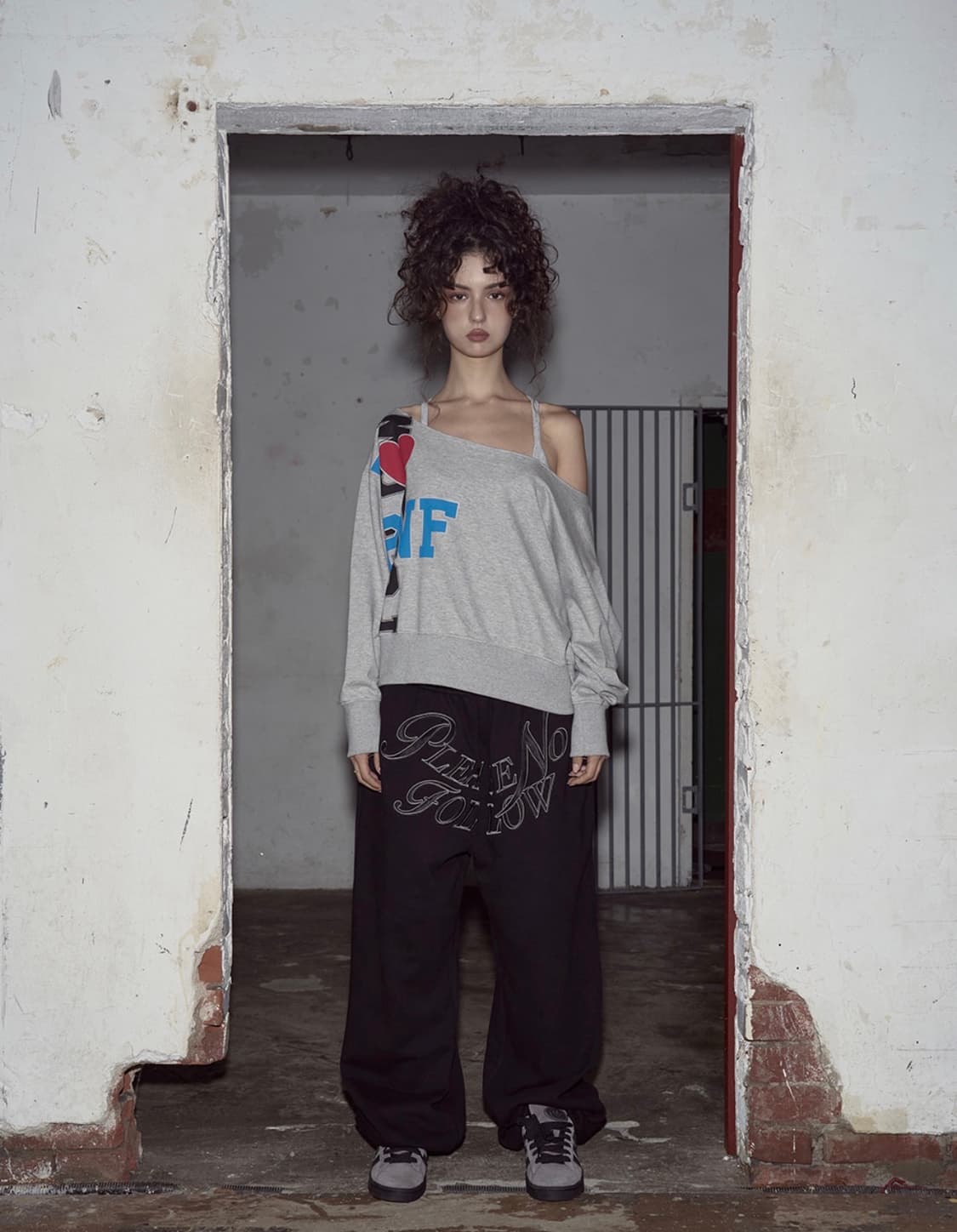 I LOVE PNF Logo SweatShirt (Melange Grey 상품이미지3