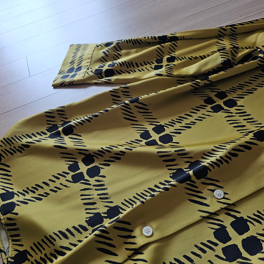 L 새제품) 유니클로 X 마르니 실크 오버사이즈 셔츠 공용 남자 여자 상품이미지5