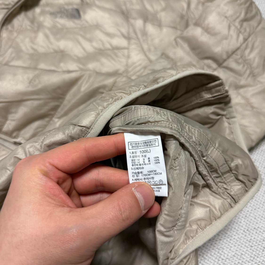 노스페이스 엑티브 웜스 경량 패딩 자켓 상품이미지3