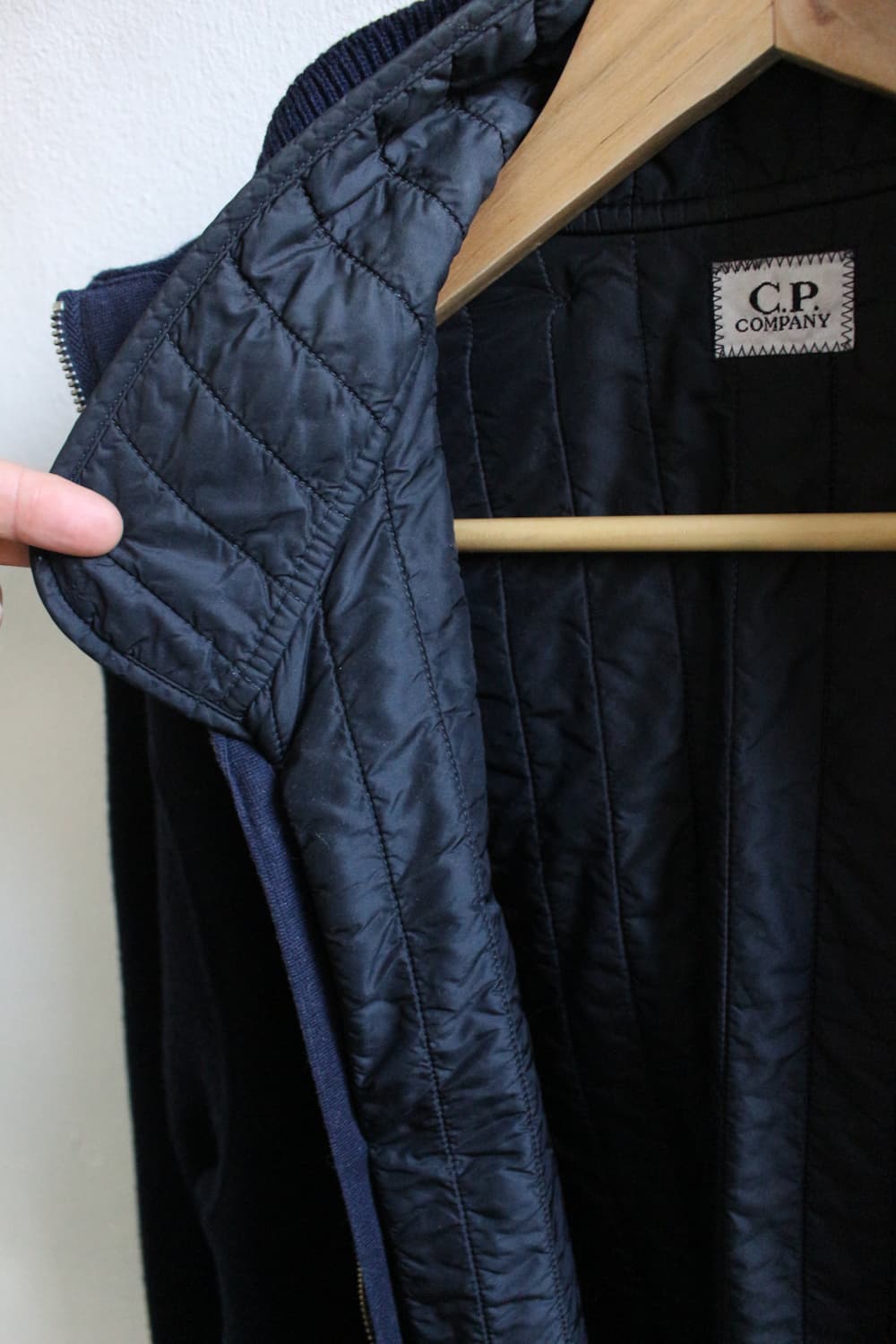 씨피컴퍼니 니트 집업 상품이미지8