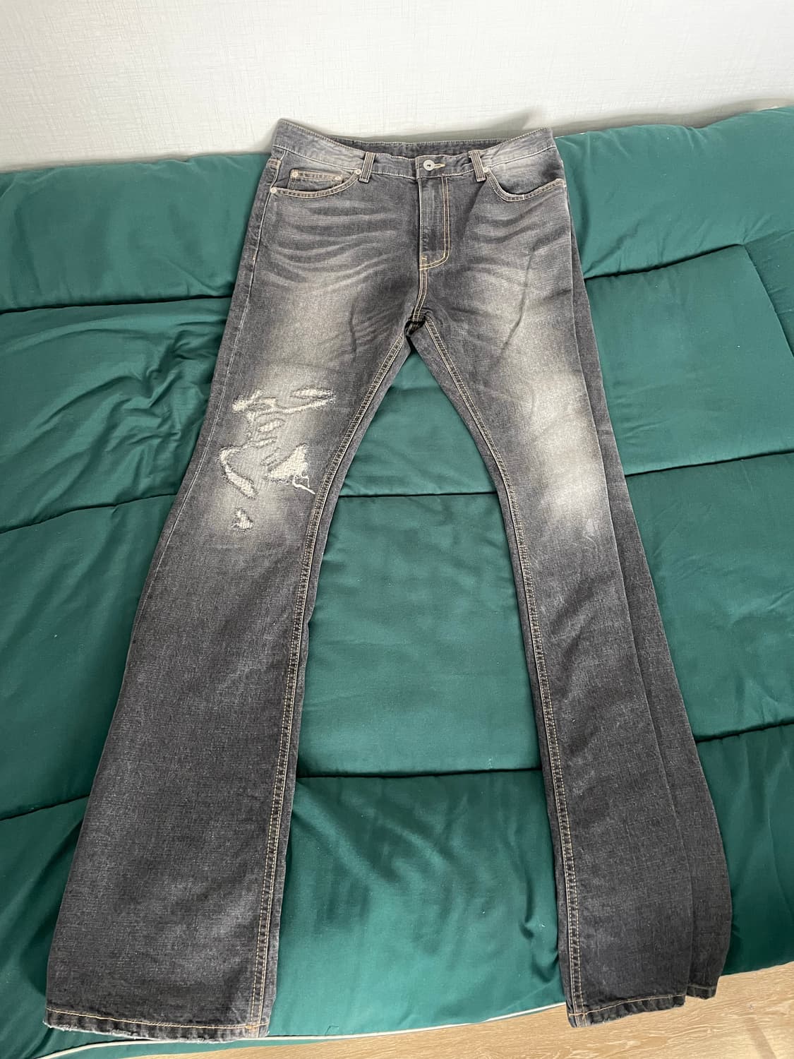 아워글래스(ourglass) 플레어 그레이 진 상품이미지3