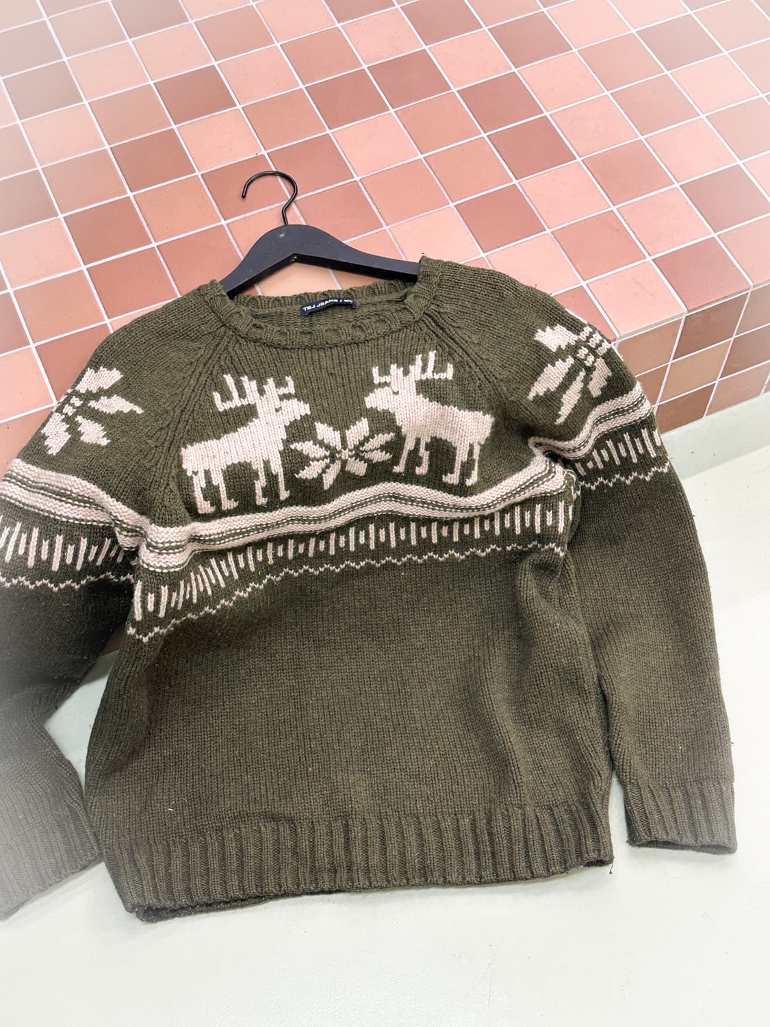 khaki winter deer wool knit 상품이미지1